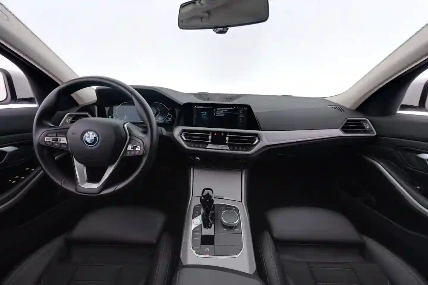Car Image - 7JxRq7bjGs6APrnf34FZD9