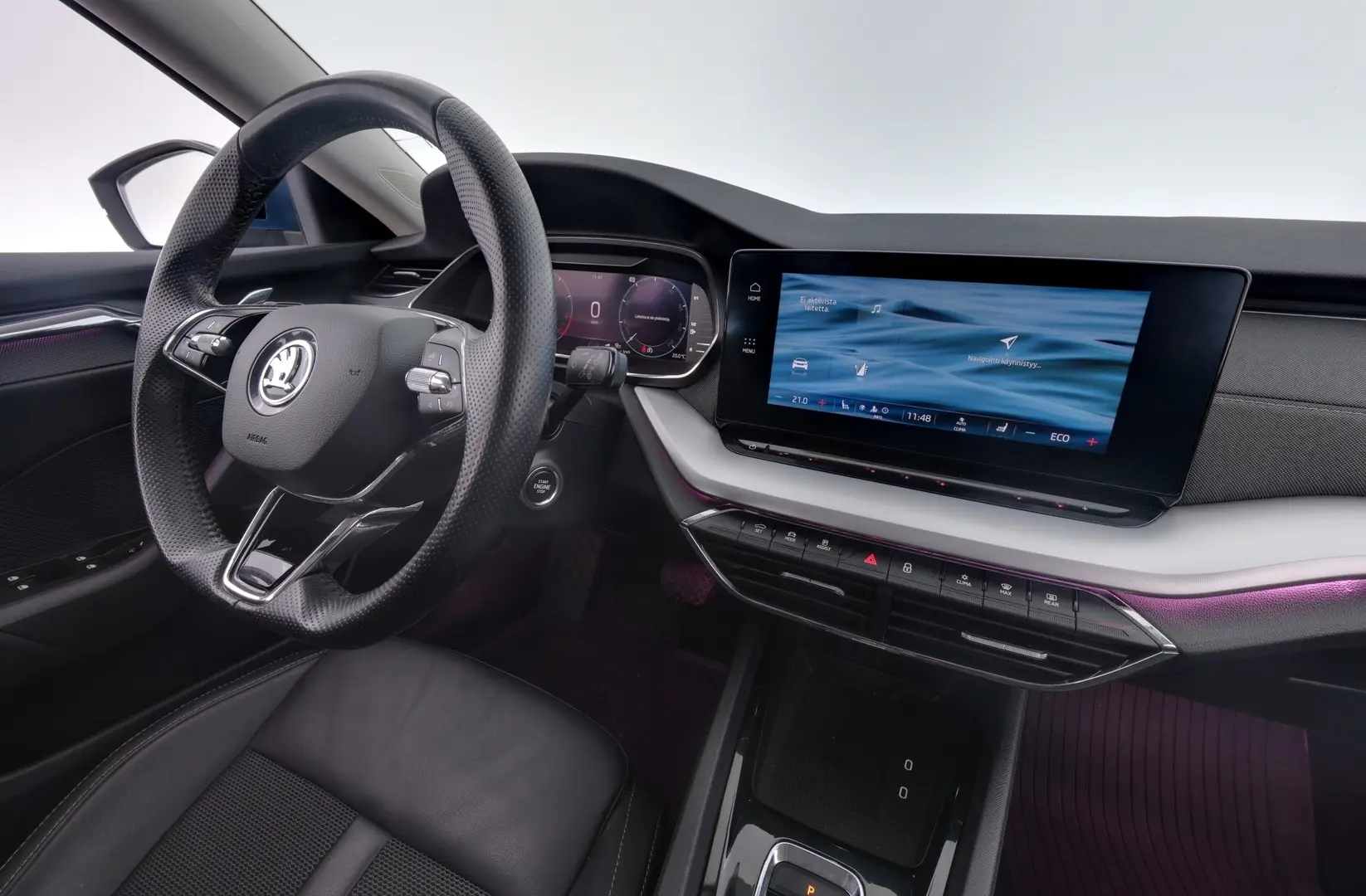 Car Image - 2RtFu7saWiXfKX4kXyRE1q
