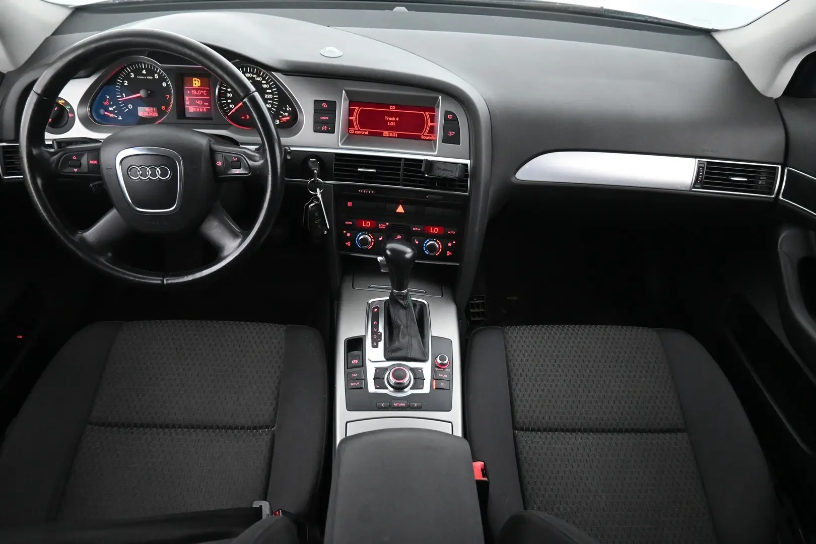 Car Image - 5g0JBX33N3sX9CK1t5J7DQ