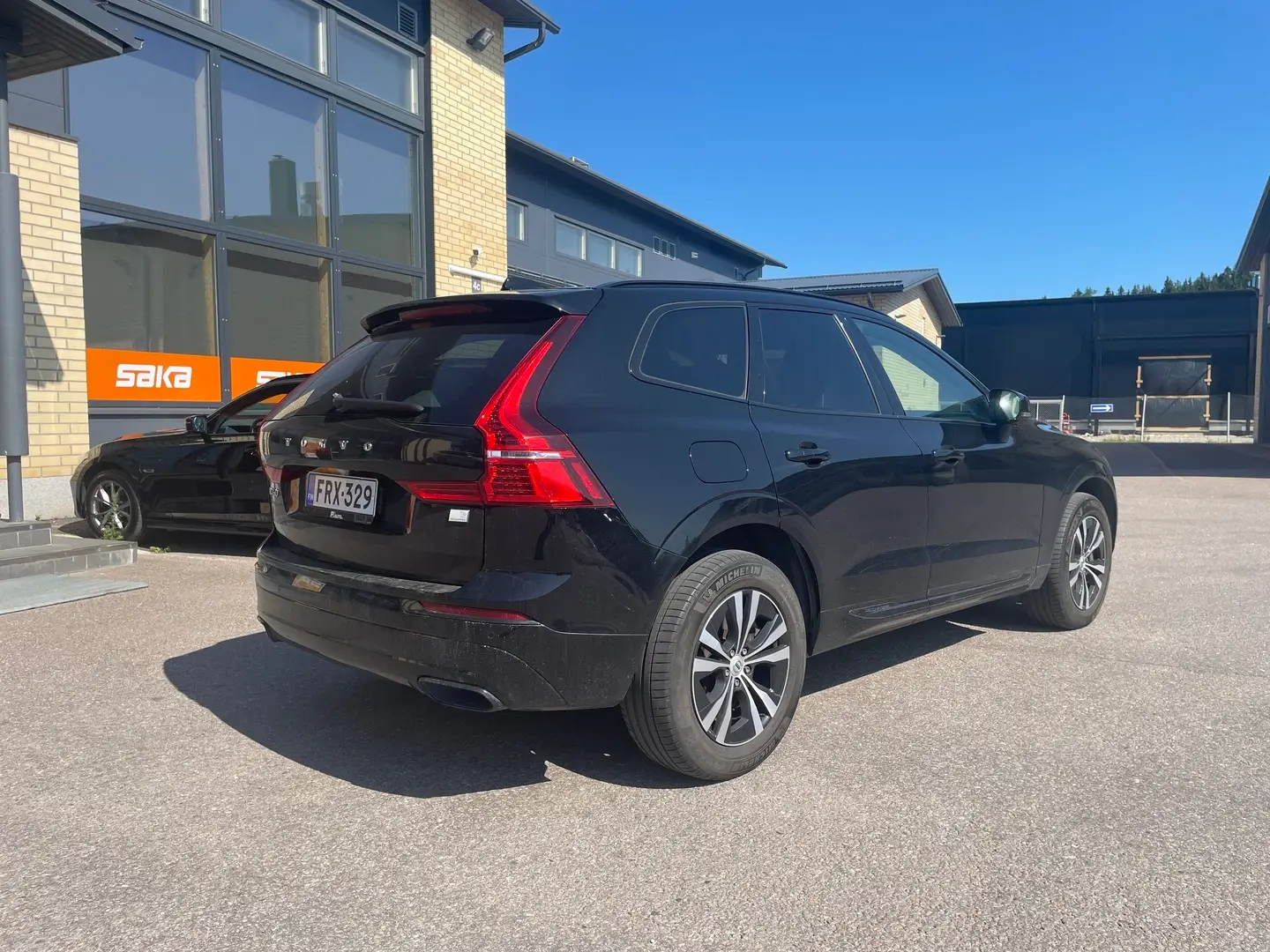 Car Image - 65OvGOTfzkFgDKgxAd3al6