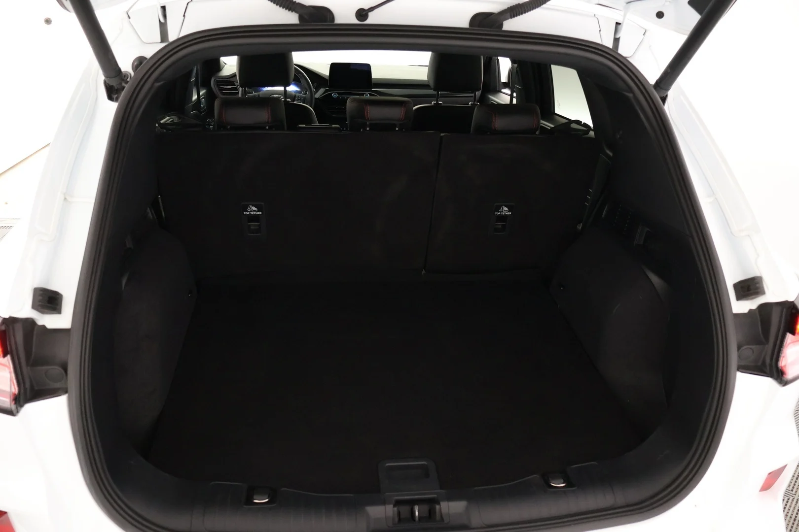 Car Image - 52Cq5lkiOmDzfv5BB4P3E6