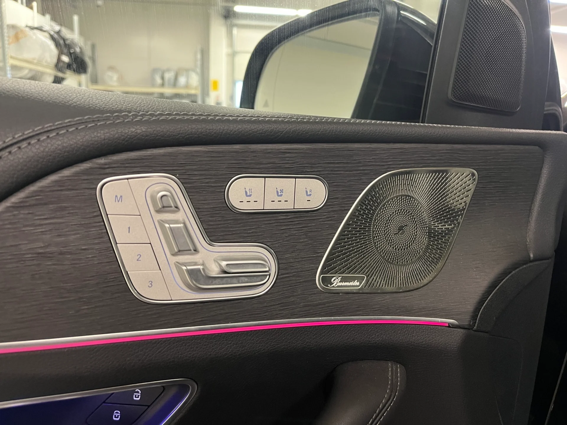 Car Image - 1x19KVSWuhVi1EUQZhlFG3