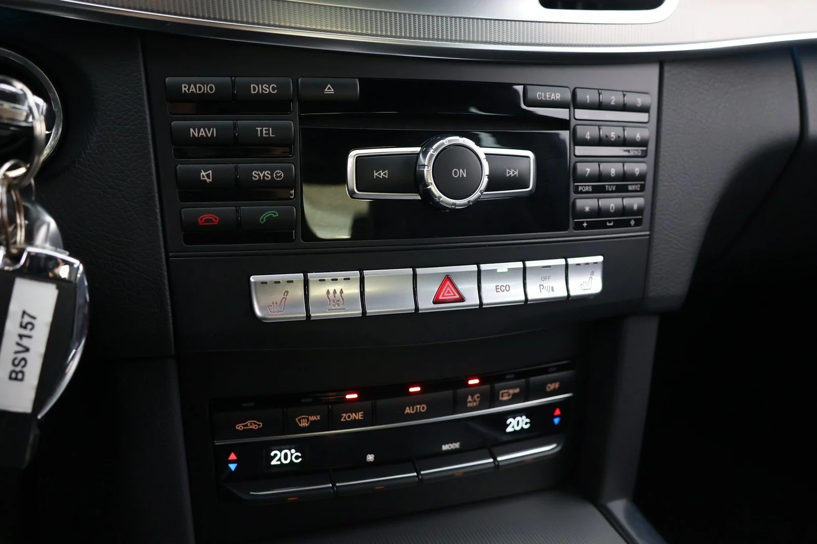Car Image - 41RYYSKXCSyYAAV9ew97XX