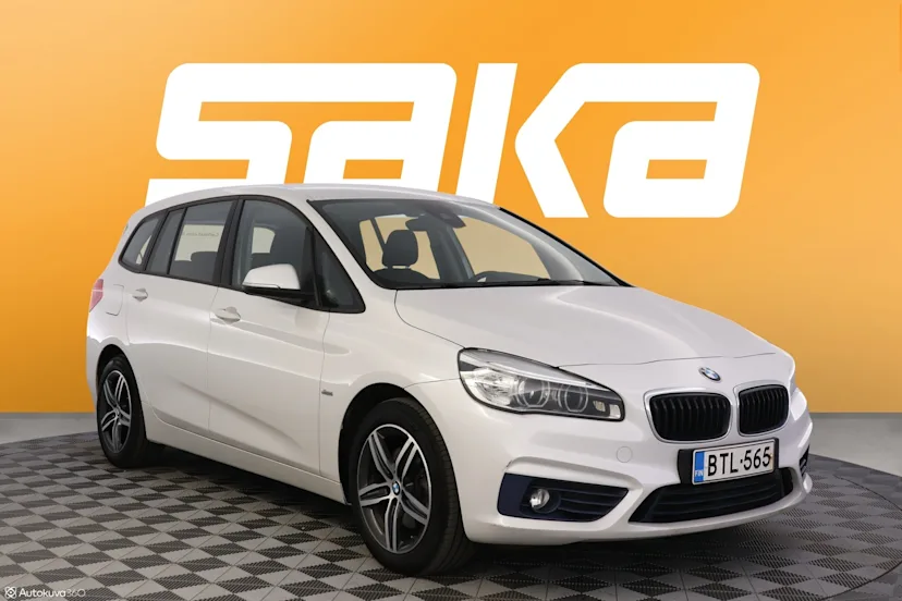 BMW 218