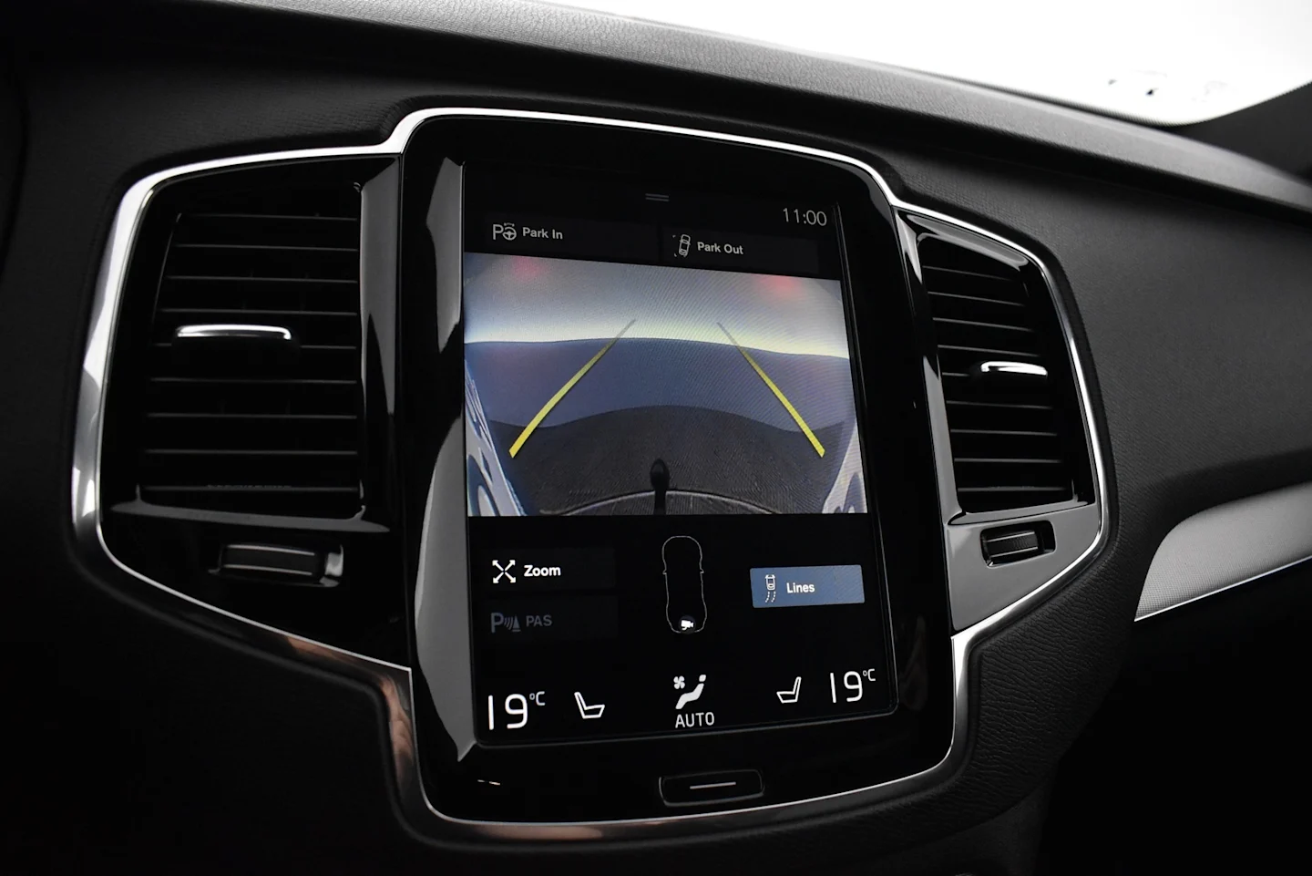 Car Image - tSD9zDIwXDuUO8I19vZbB