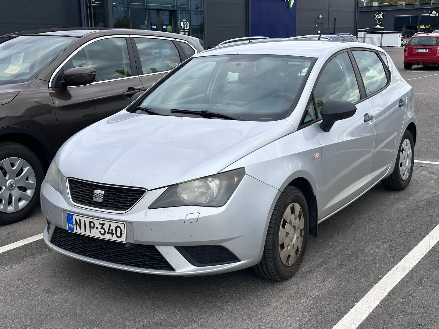 Car Image - b8CbbGdOe0flt0HD6UtVm