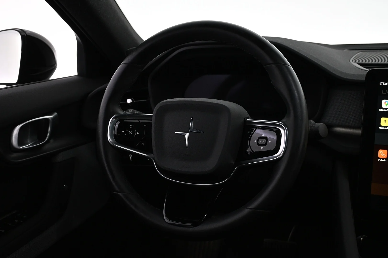 Car Image - eVpWje6PLxtfGJURdZvyd
