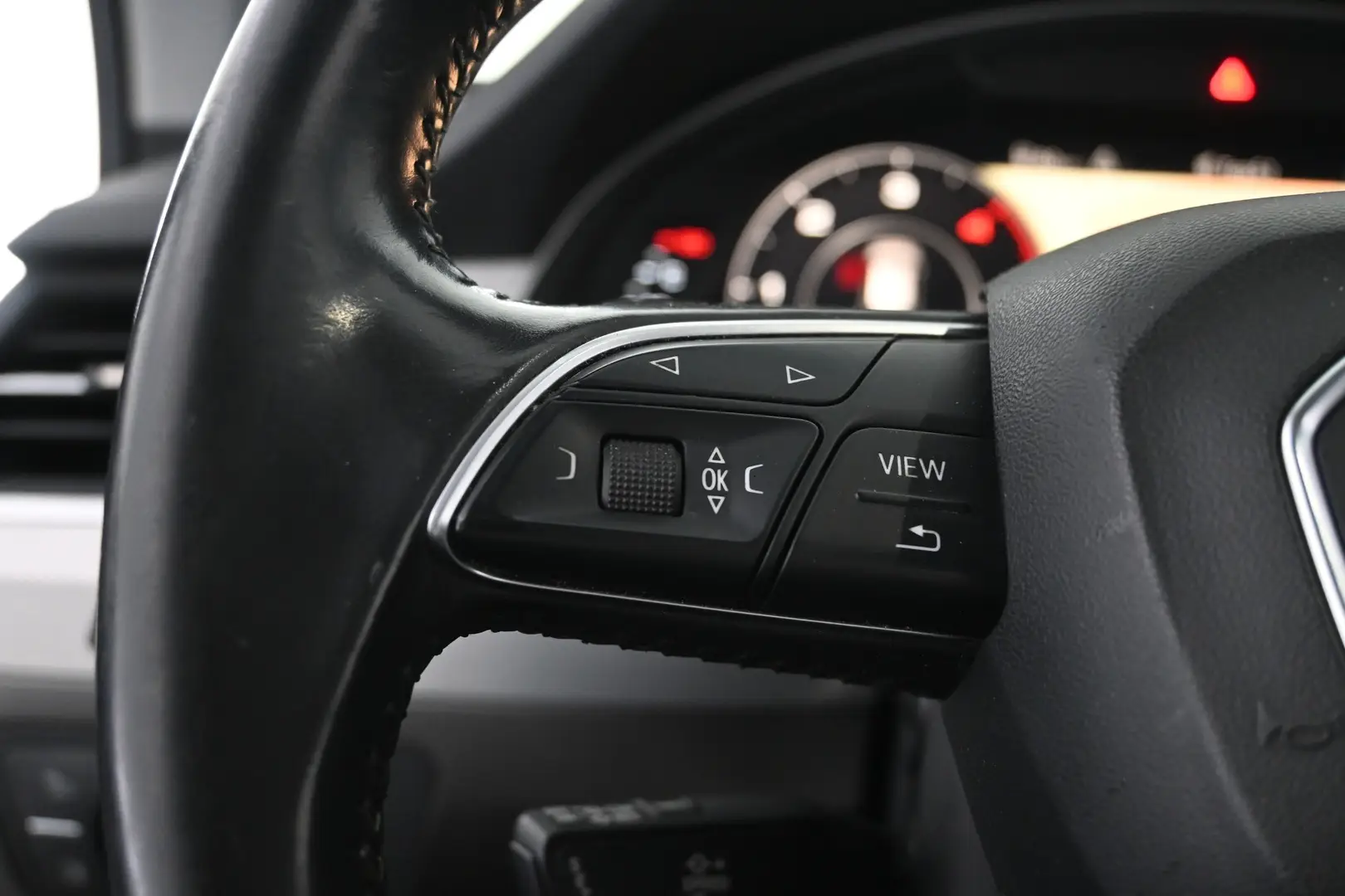 Car Image - 65Um2n2yoVvUtpGWHJYpfe
