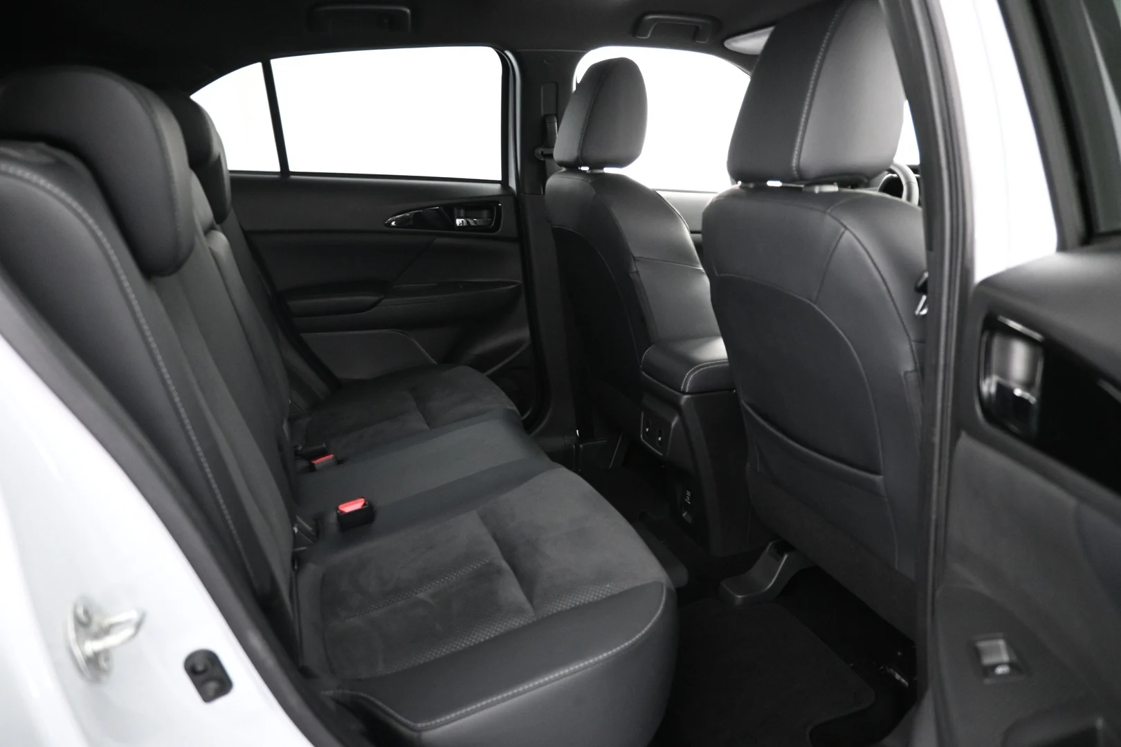 Car Image - 2MSiRB4KGdWajAHJe5IB5N