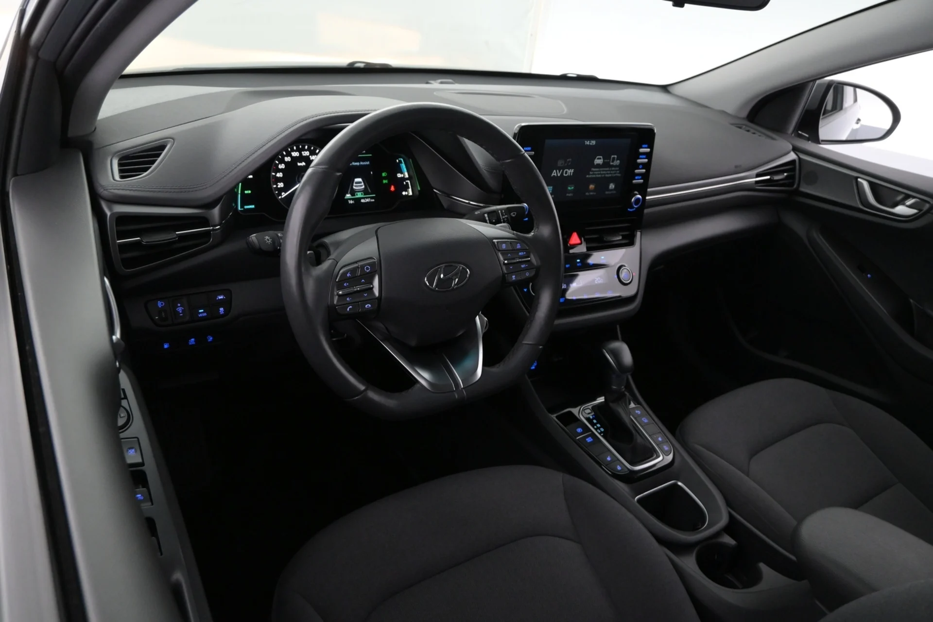 Car Image - 5rVG5nFMImOVRPPoKB9Te1