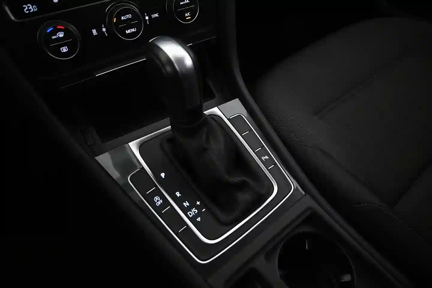 Car Image - 5iYh0U3Akij0GPeJuApsk3
