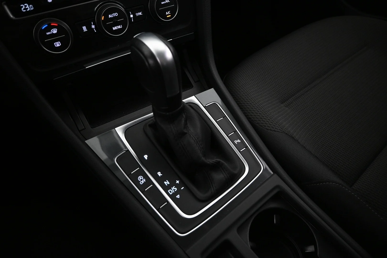 Car Image - 5iYh0U3Akij0GPeJuApsk3