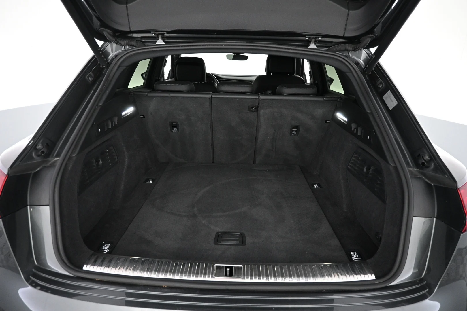 Car Image - 4ePRItzChQe7Ljx0gMbsjD