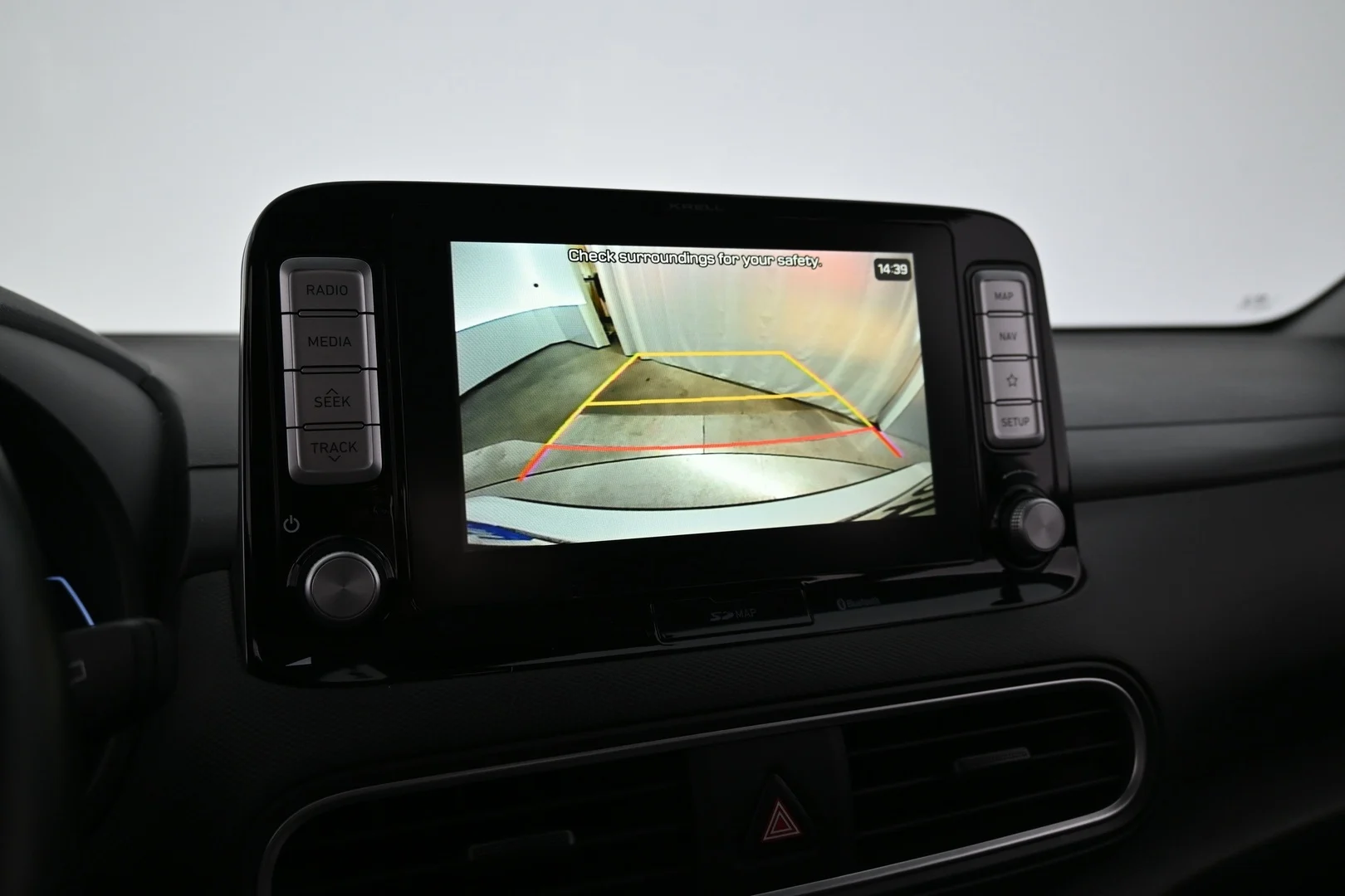 Car Image - 1EMLrVOsjcCljxY5aIn7ie