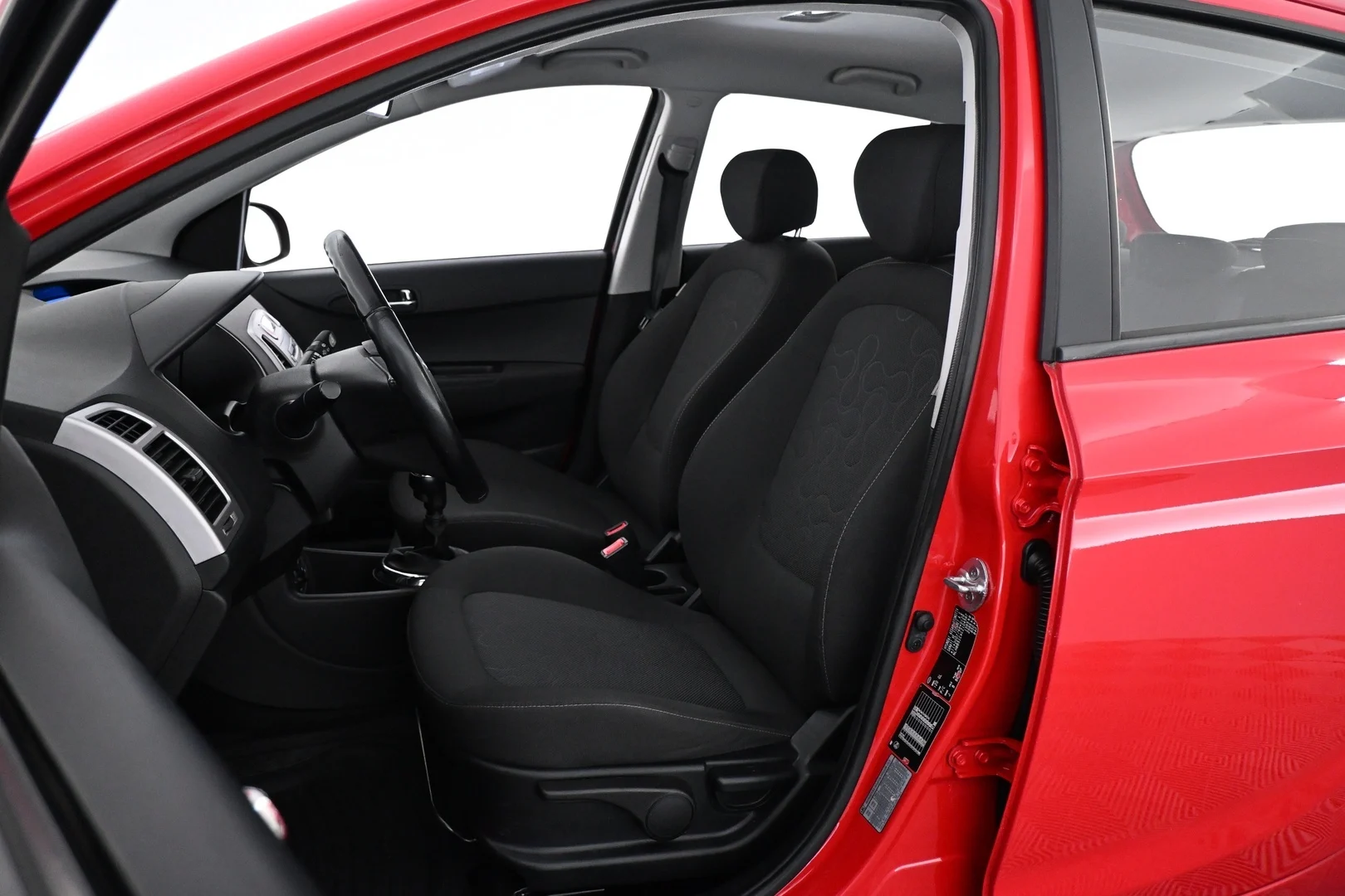 Car Image - 2UlDlyPIikVY6W3BYbyxfX