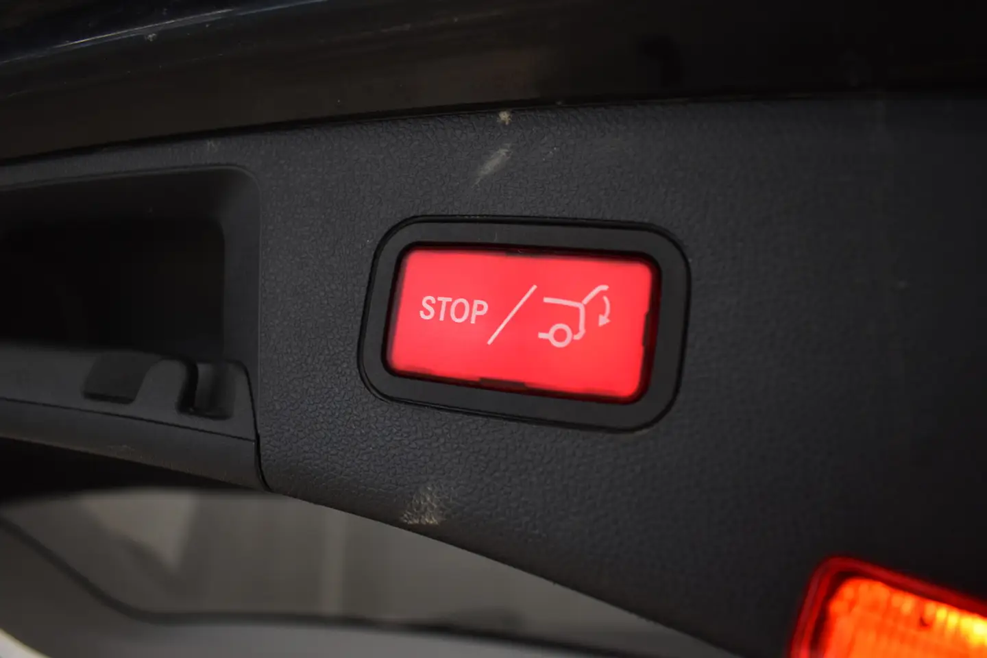 Car Image - 7GsNynn5njjkXayuJrk2b6