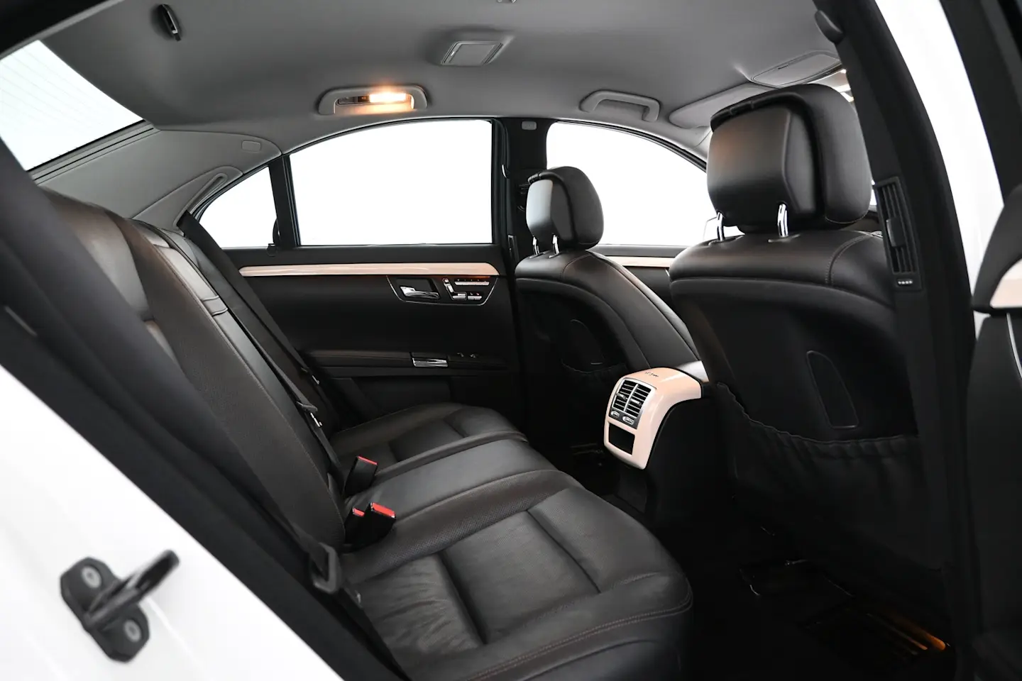 Car Image - 1678NqRLX5sr9QunioaJVf