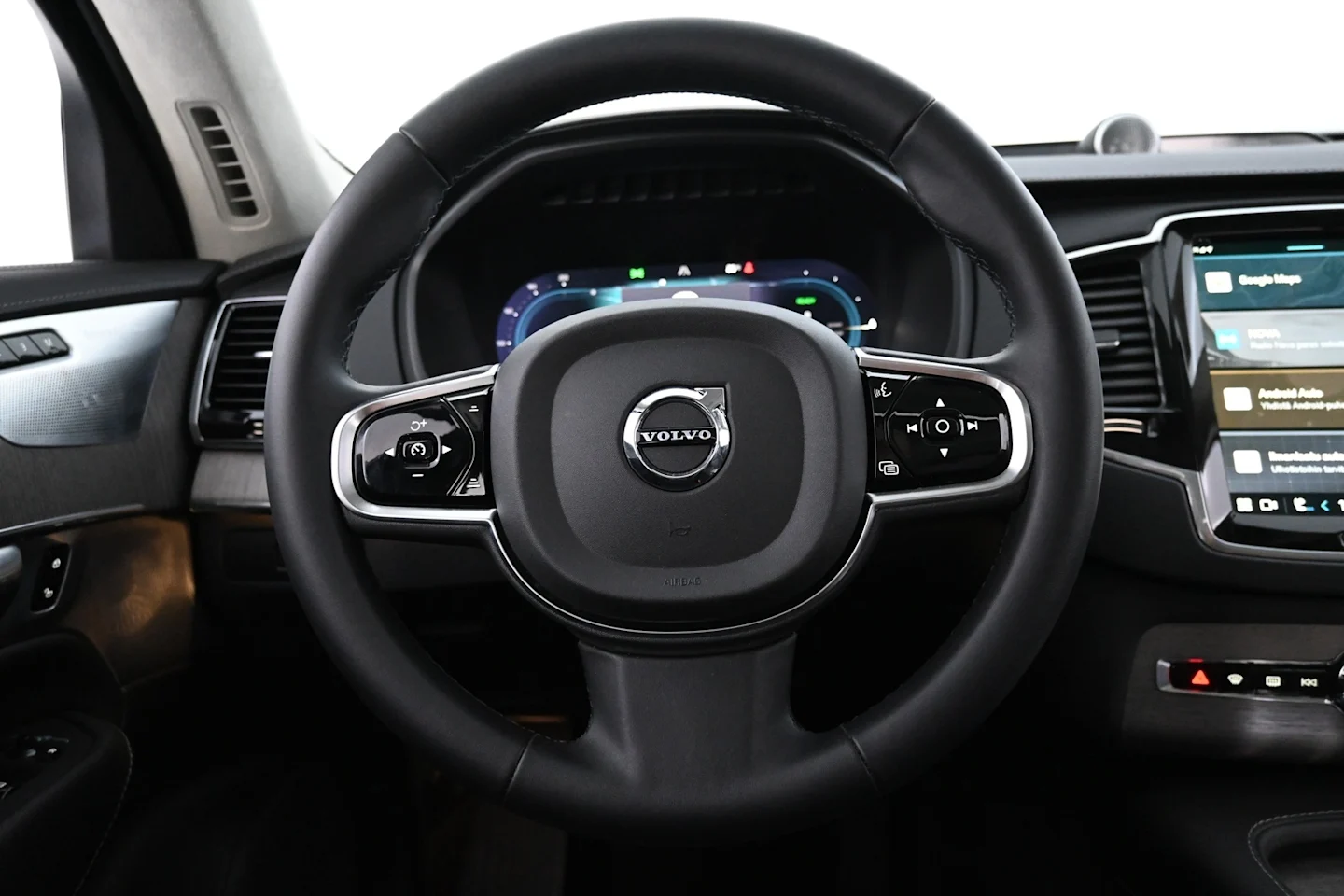 Car Image - 7h8SUBjdtpQz7vkv2F3MgF