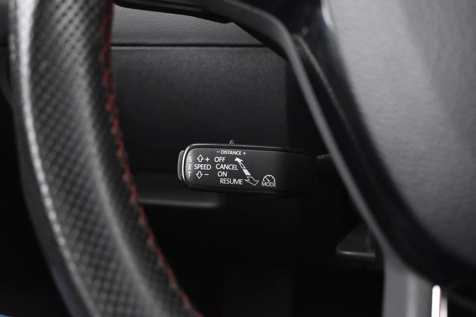 Car Image - 01HcPQiHpzxlkOs4qFN4bq