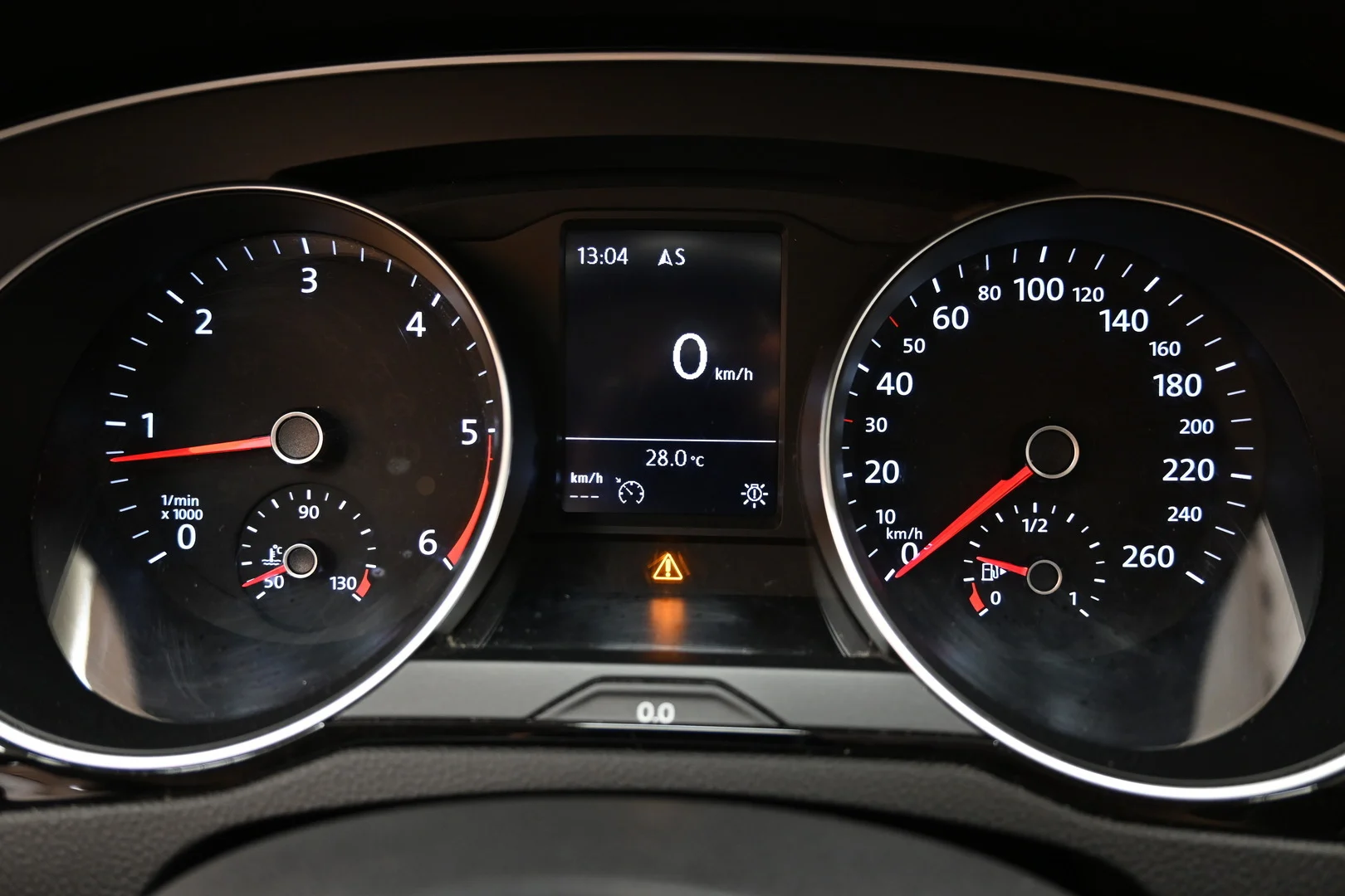 Car Image - 4lIMgOC5v5BJzDkQNsHO8b