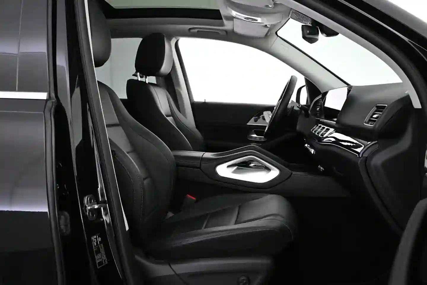 Car Image - 2kfToUqBYUsdzcRQshvHbo