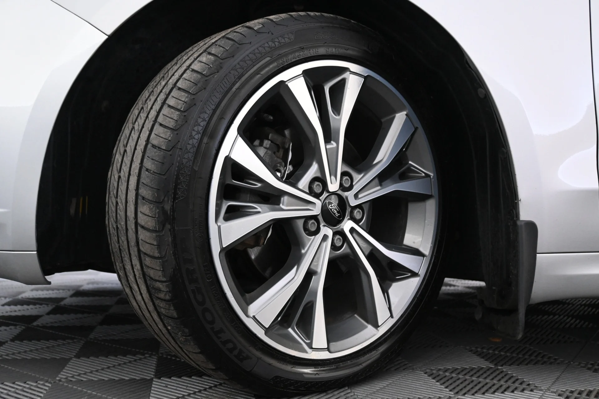 Car Image - 192CHfi37JWYLvfQ5SqNVE