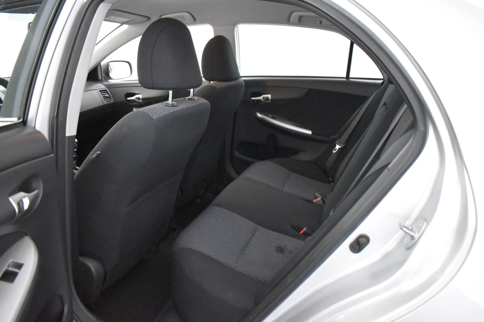 Car Image - 1OB2uWhGCzCJjNeOdwyje4