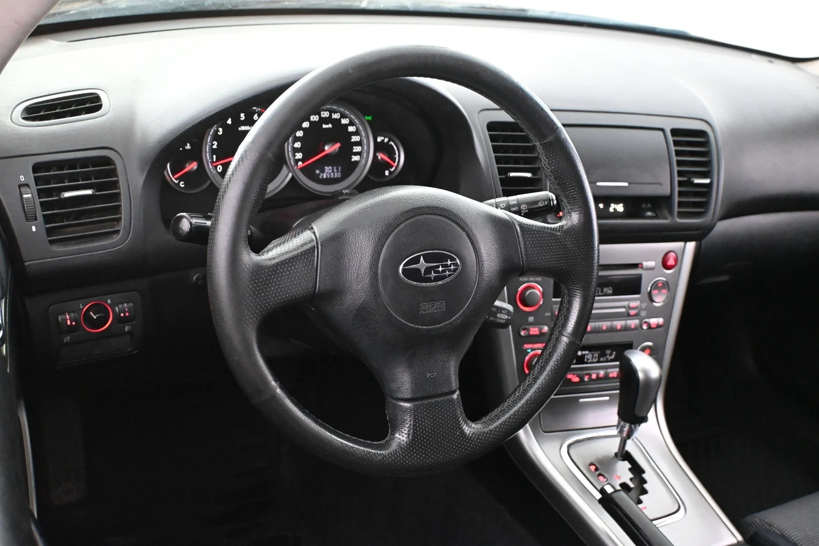 Car Image - 5ZcyVlbeaehlAAqZJzvQCl