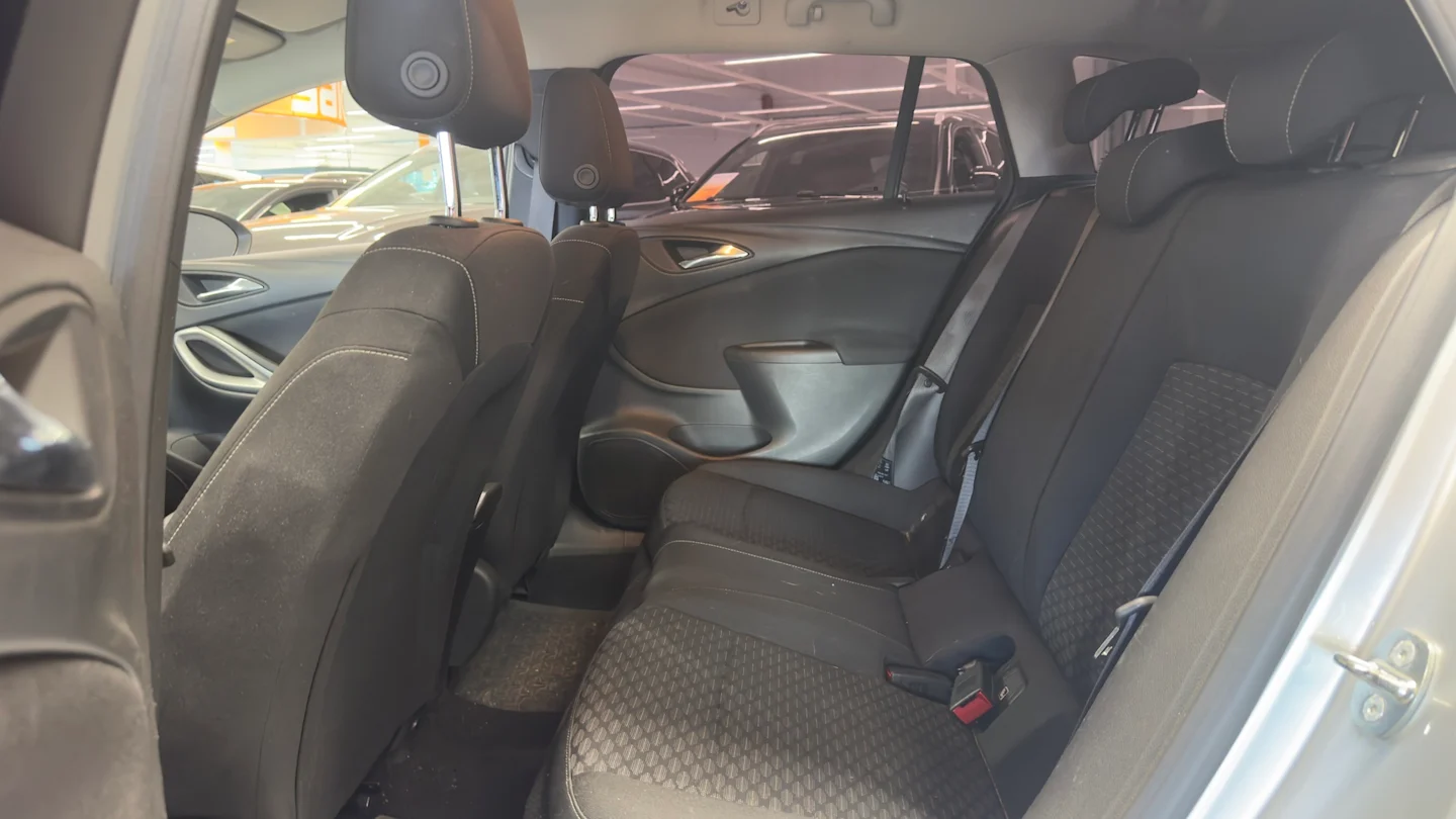 Car Image - 6kLoL5xMDPGquEoicJkhlD