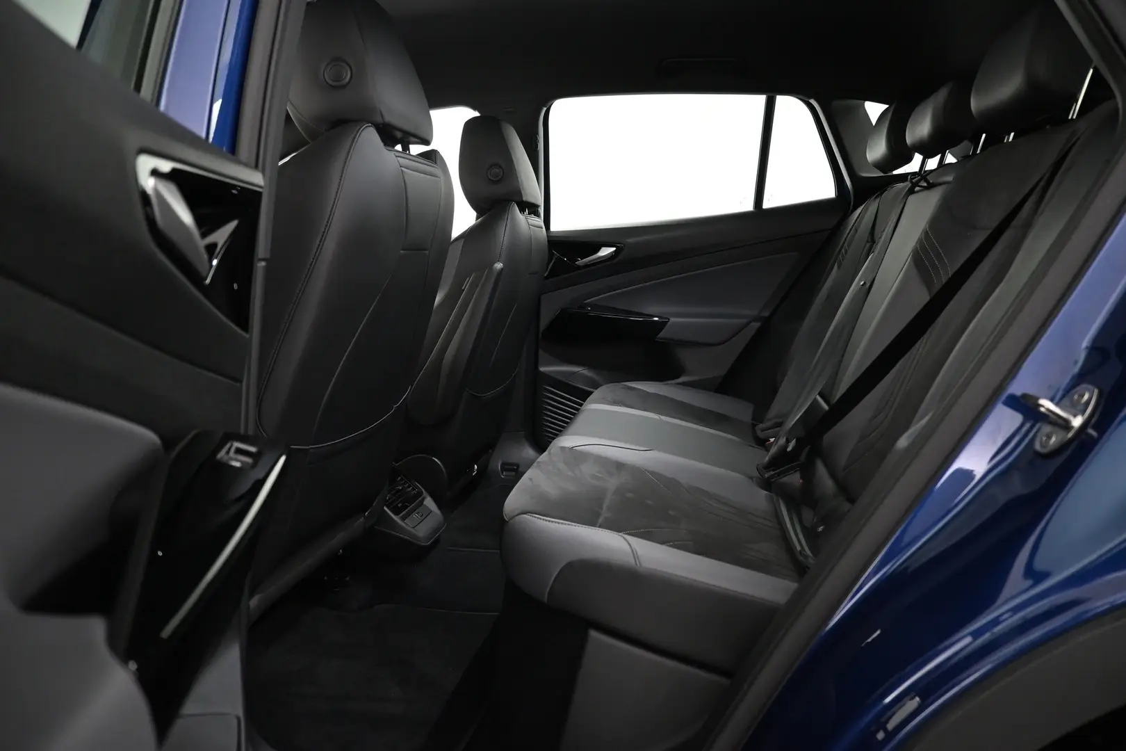 Car Image - 23N73HI5O1Y1hXIKNf39Mc