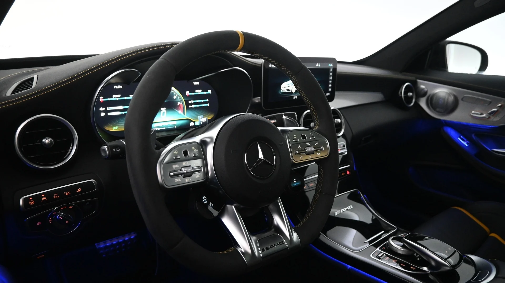 Car Image - 6BZtr9C6JV5sTt1Fz9olVW