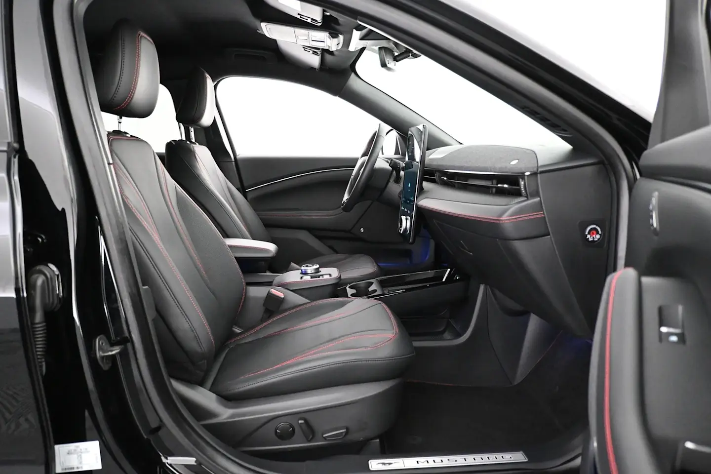 Car Image - 19fXRCgNjUK1ZuPQJQxQOJ