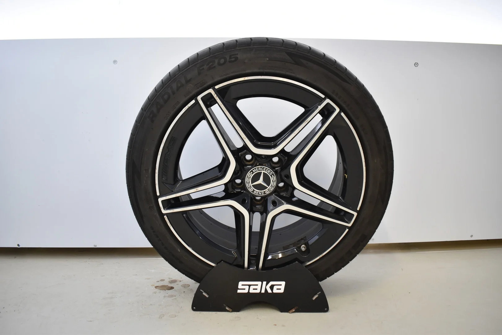 Car Image - 31XrpkA2Ivm7eD9bXFJ07c