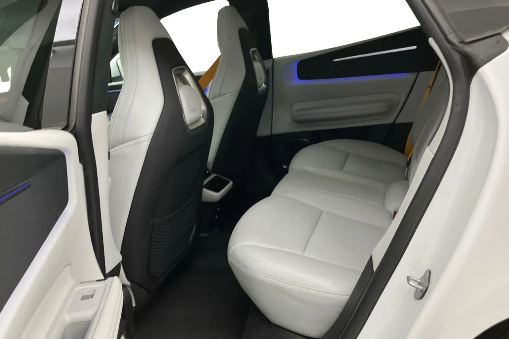 Car Image - 1rnPZzHNRdAPfscM1Dzvyq