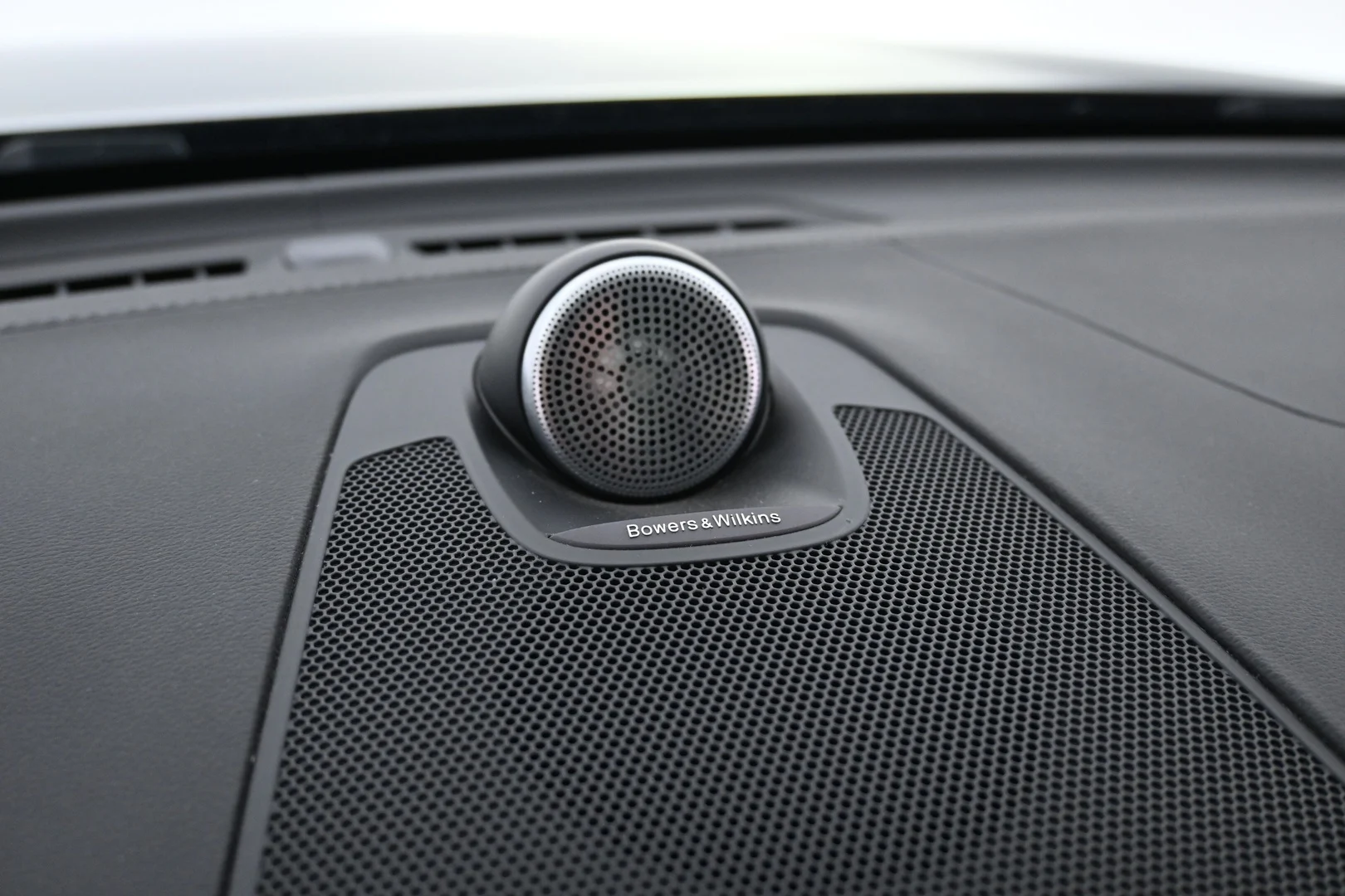 Car Image - 4l5fyjMg8WRkFRpiAcyhWr