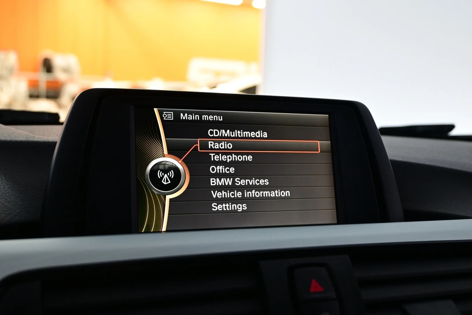 Car Image - 1mJgNUv7tmtBExlt7VLTMT