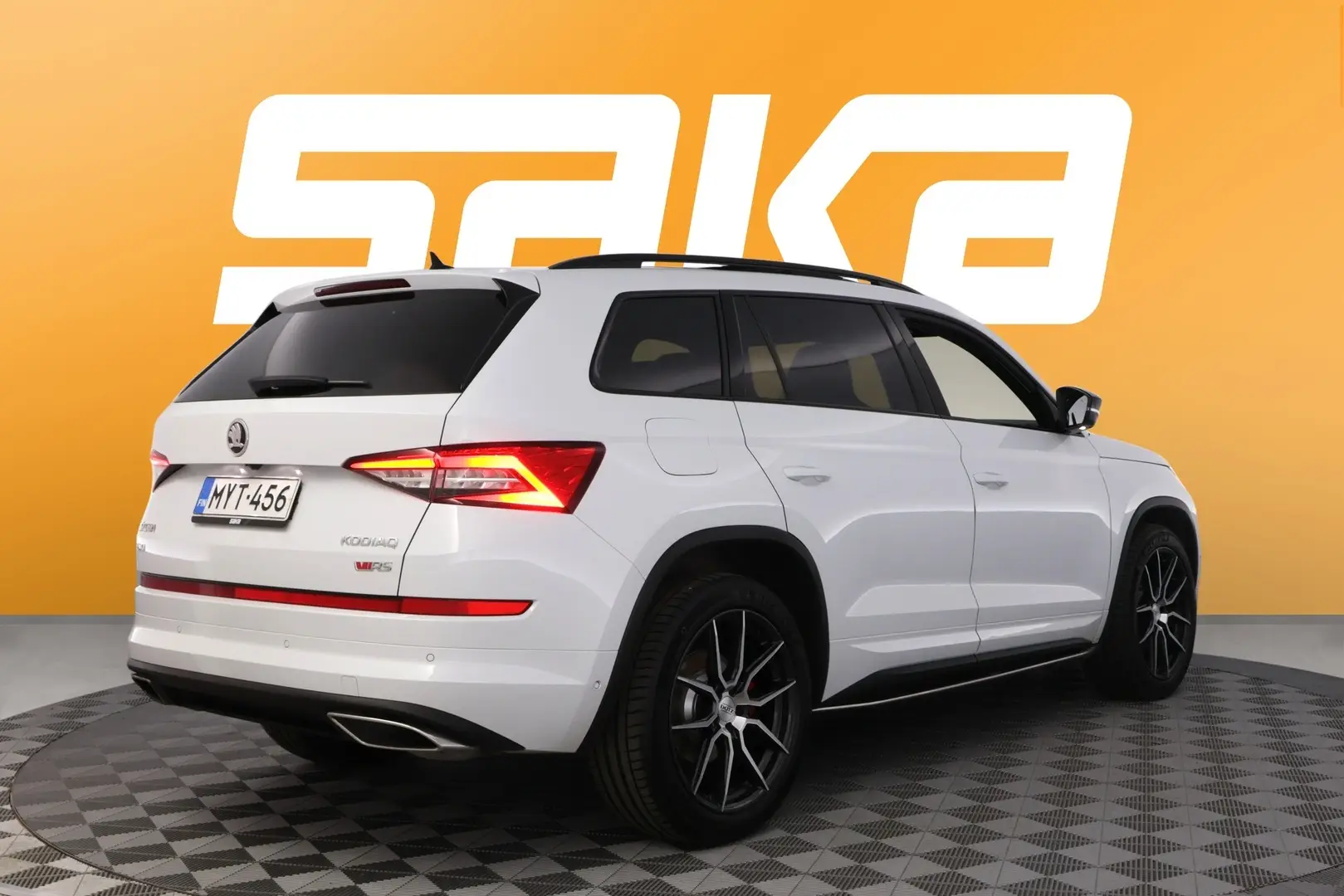 Car Image - 1lgOXsAKYKM1xOmFq3Tg5b