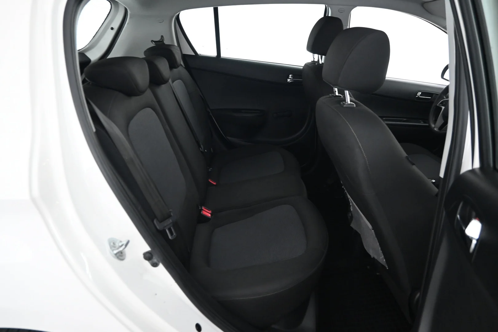 Car Image - 1pM3rxh4xaeTNcX44kZRev