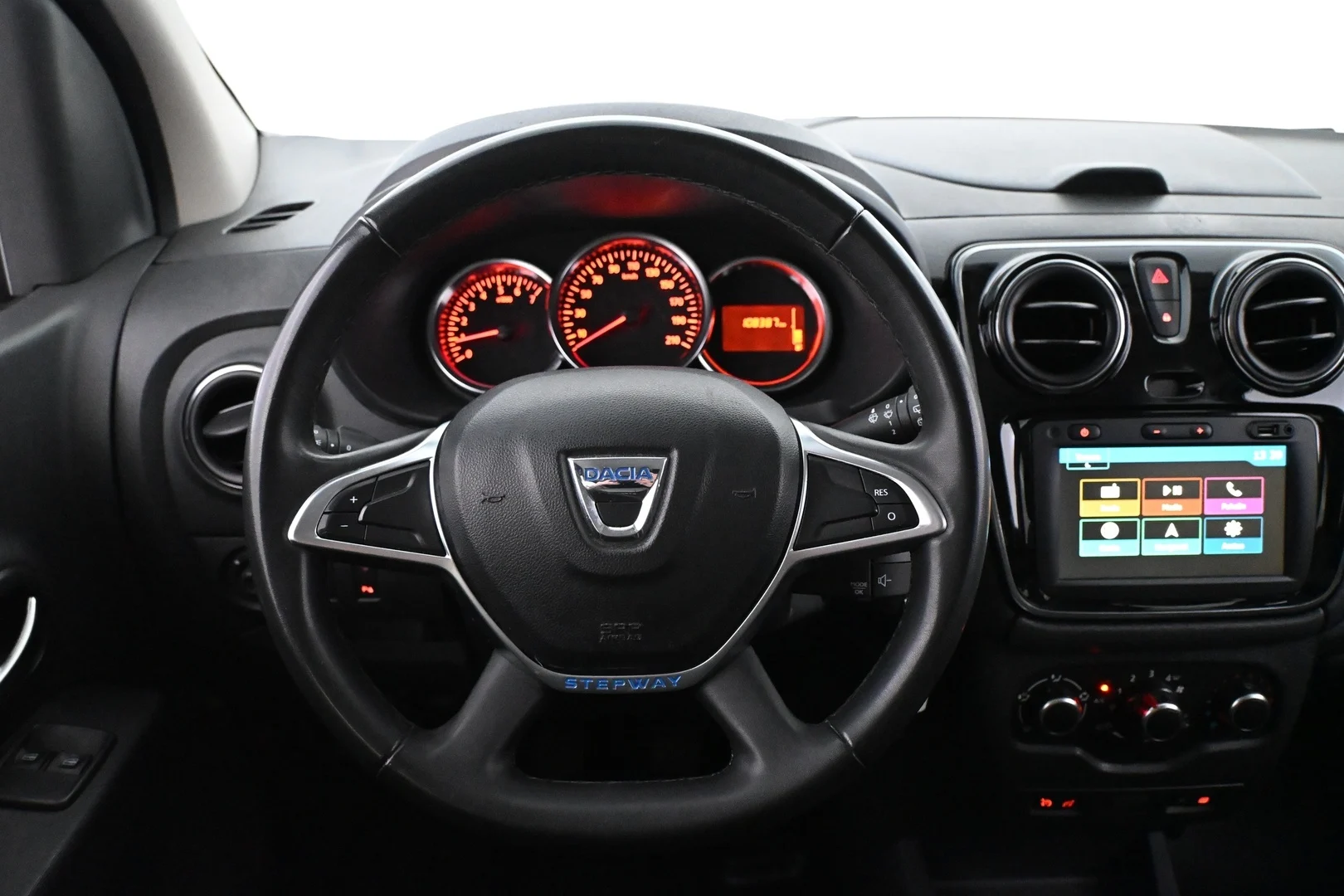 Car Image - UyXAJwbFZK1TP1A7i8STV