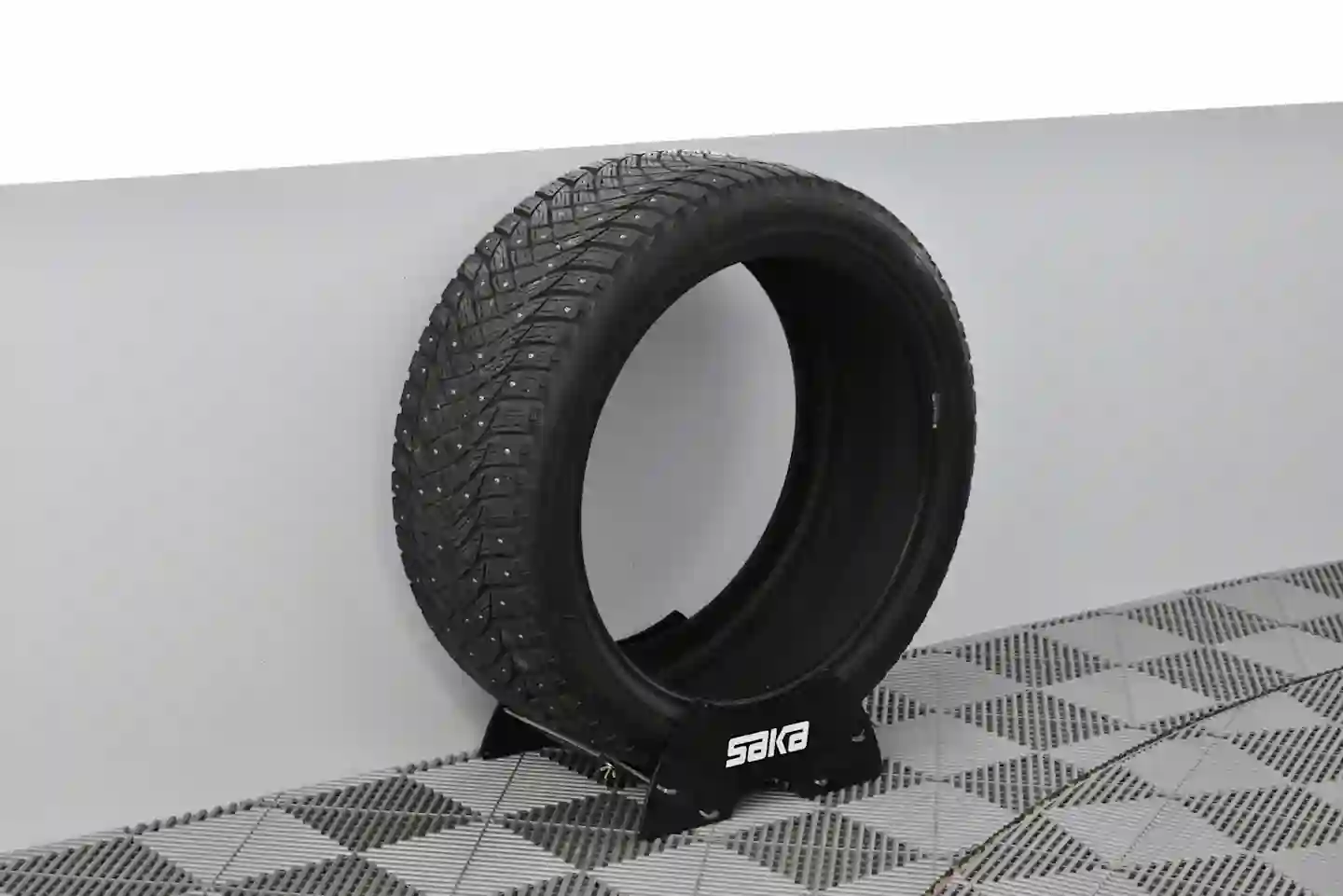 Car Image - Yb0MM4w2iCKx0HppUfW64