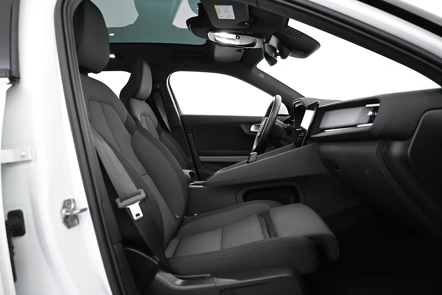 Car Image - 4ZRR1c1k2l4iPJQuWIYekt
