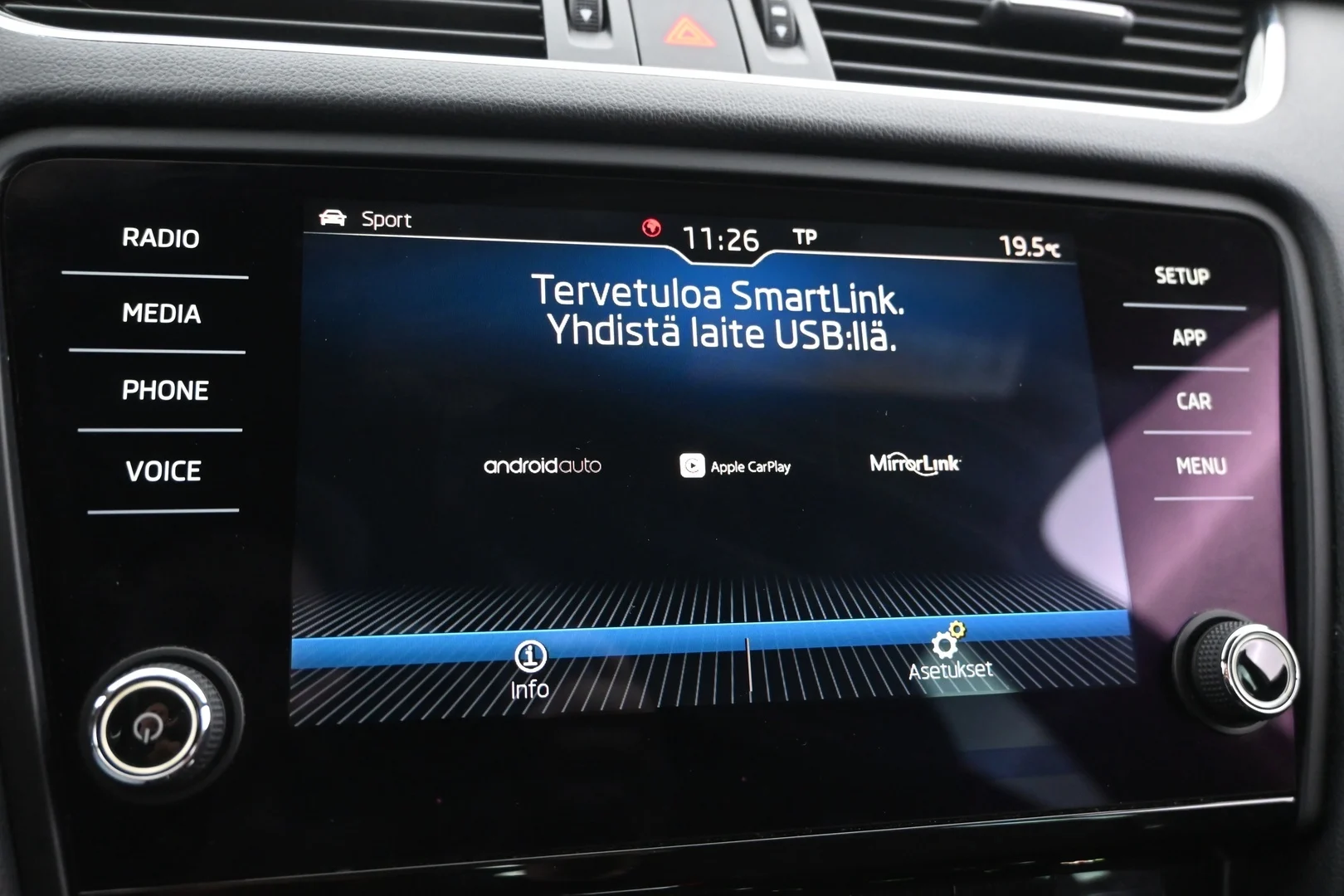 Car Image - 3MGzJsvGlkVOrc7hf8gCWB