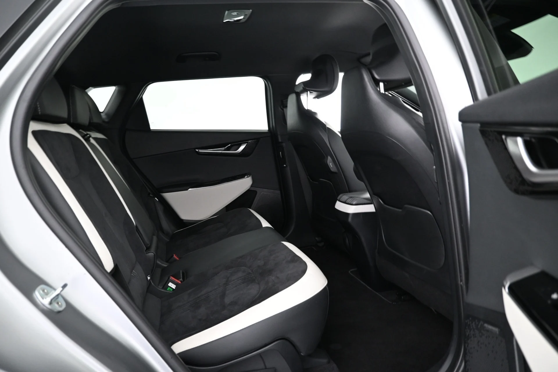 Car Image - 5pxFoOFnI4Jkhvs8vRSfem