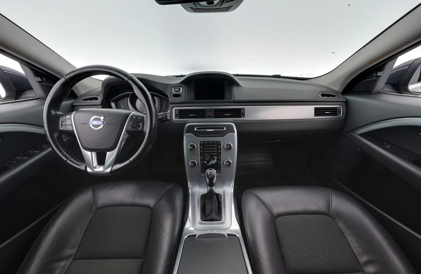 Car Image - 4Z9sYFg5yPwA9Q7q0lM0D8
