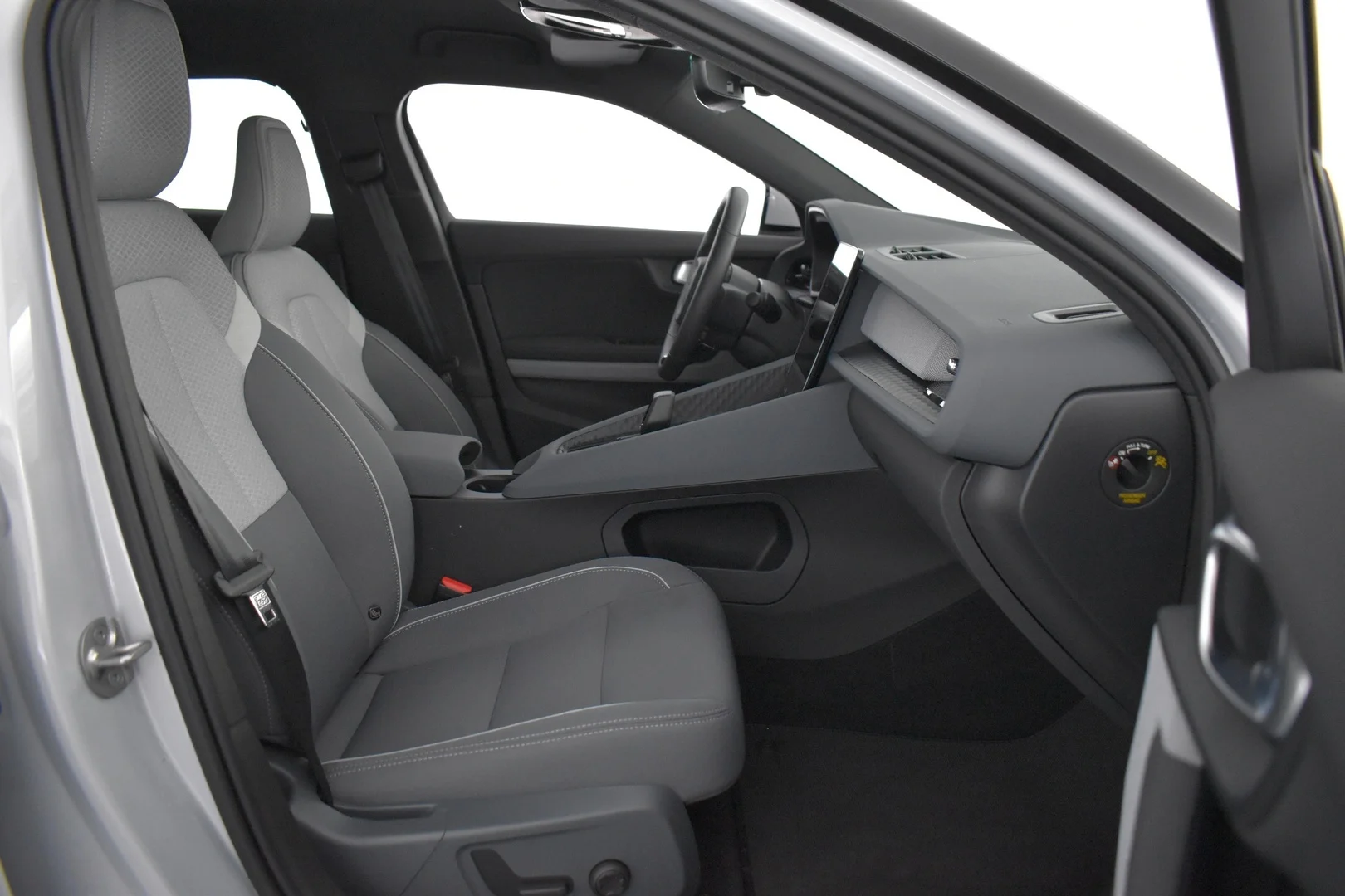 Car Image - 43NUfpsCRCCAtP2AJ4nMze