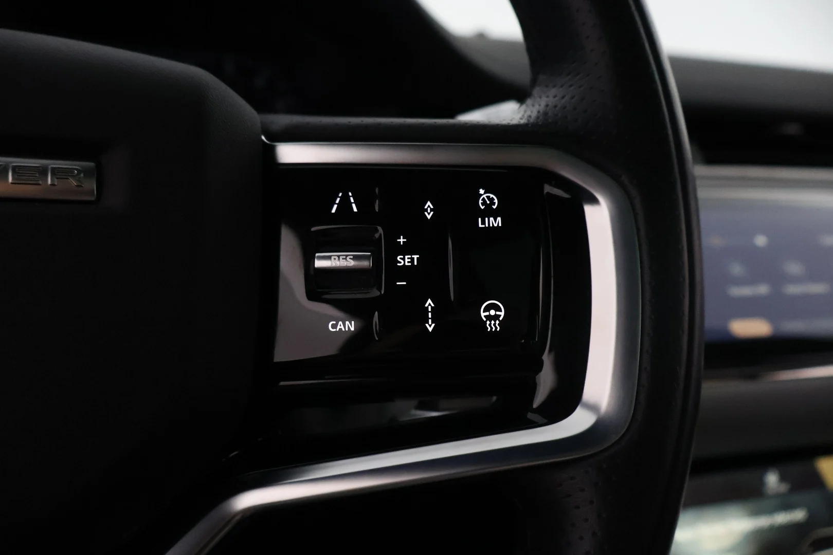 Car Image - 5noXvdajlMxirUQALlQyBb