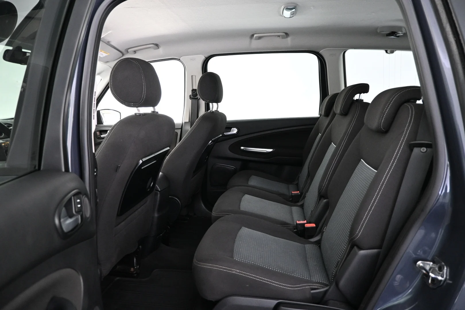 Car Image - 5OPPNKcJZWz2HkM5kLg3ut