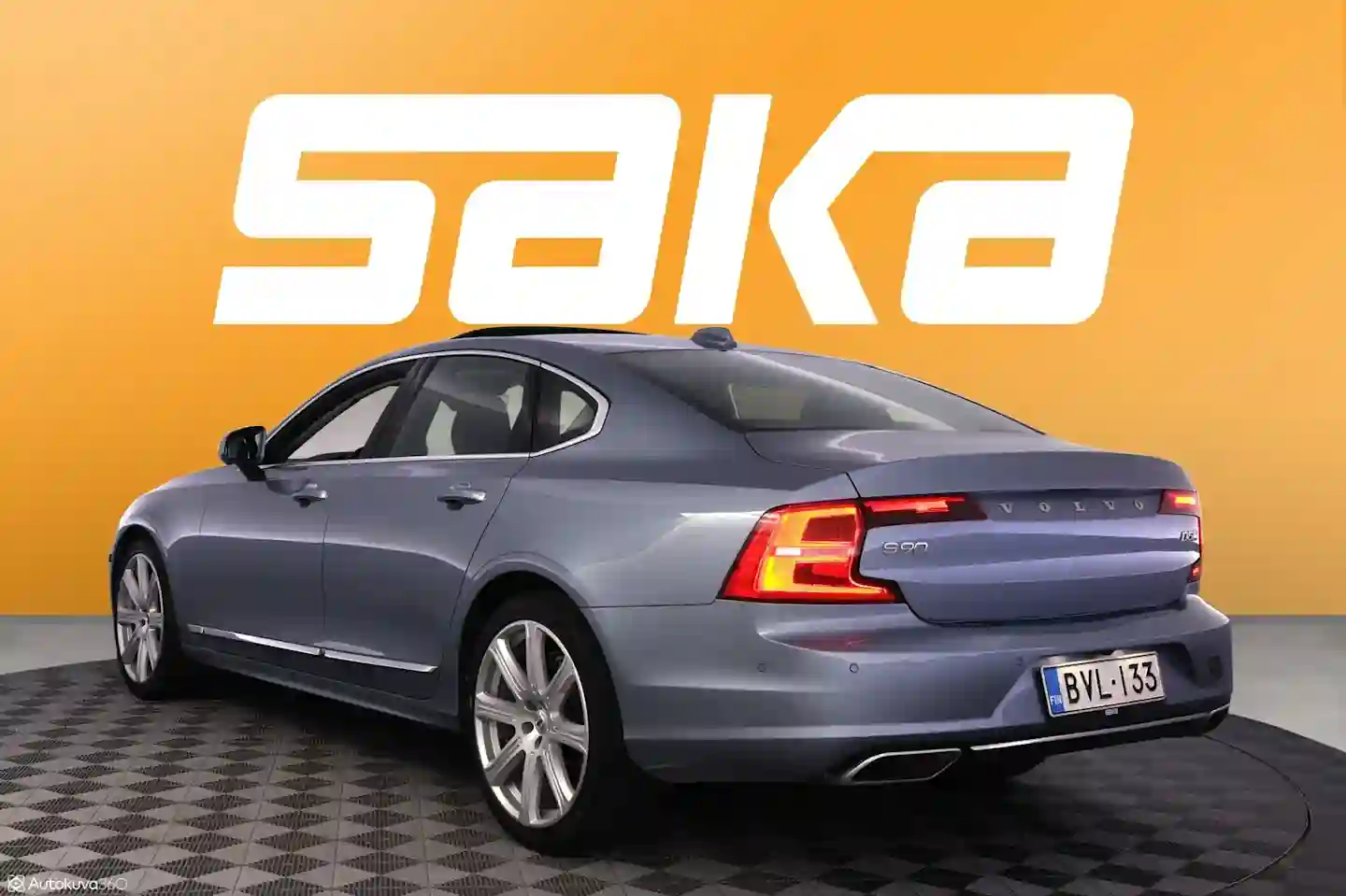 Car Image - 44kxJzRqzvbMQyrDeUxTIZ