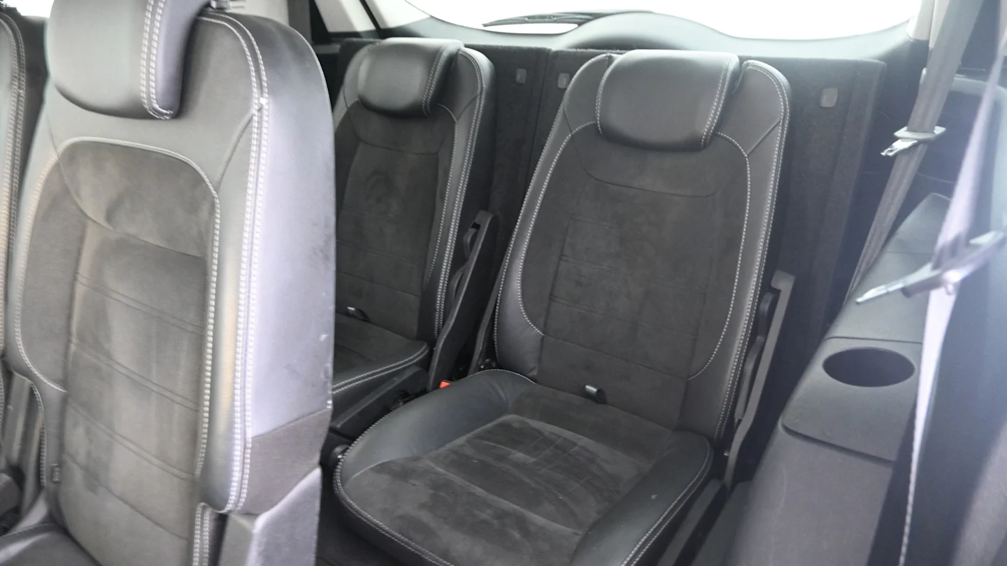 Car Image - 6hsbLo7OHX3ni595L4VIBW