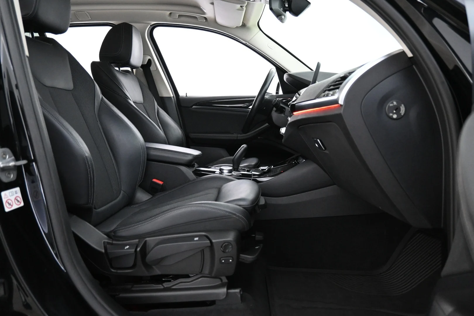 Car Image - 5ZSooCHD1ofBEkb1QGaVfv